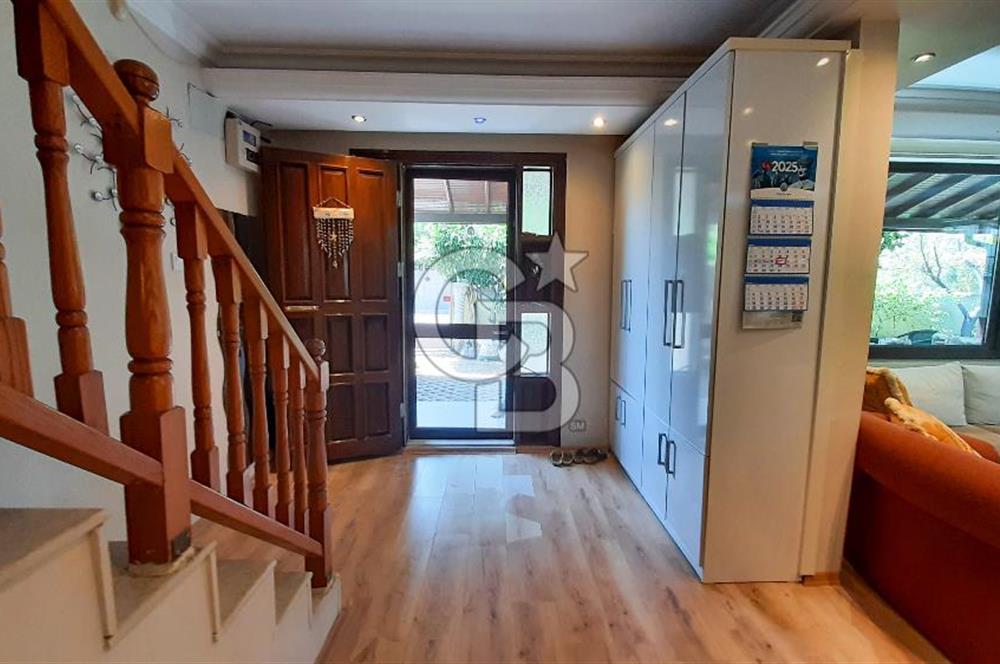 Urla Atatürk Mah. Satılık 4+1 Dubleks Villa