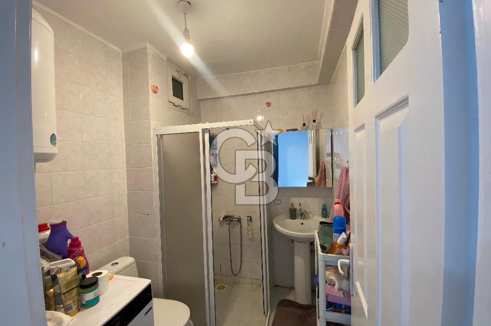 Altınoluk’ta Deniz Manzaralı Yenilemiş Satılık 2+1 Daire