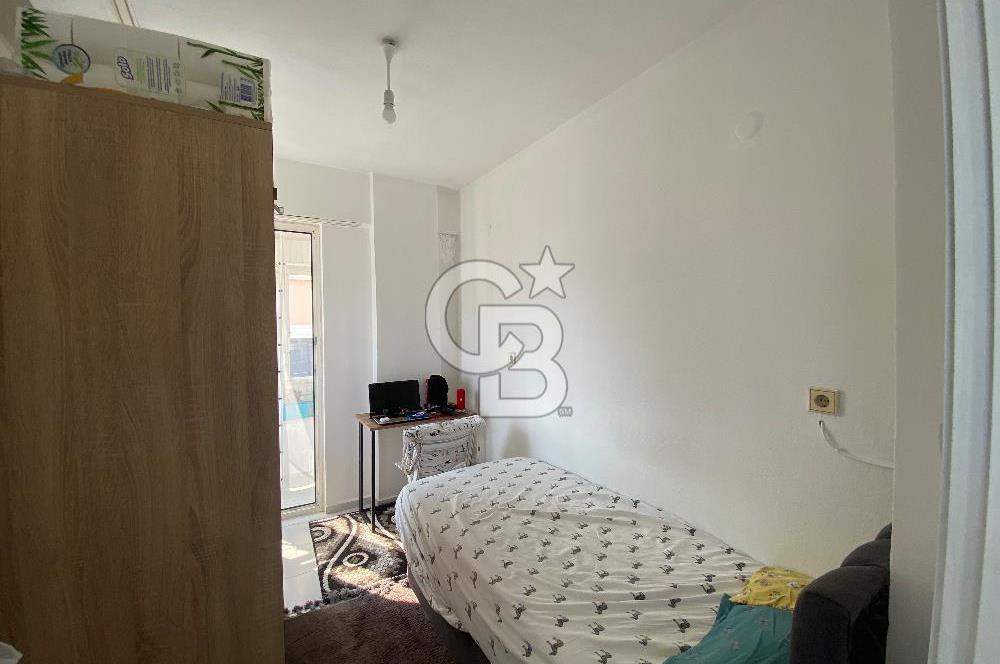 Altınoluk’ta Deniz Manzaralı Yenilemiş Satılık 2+1 Daire