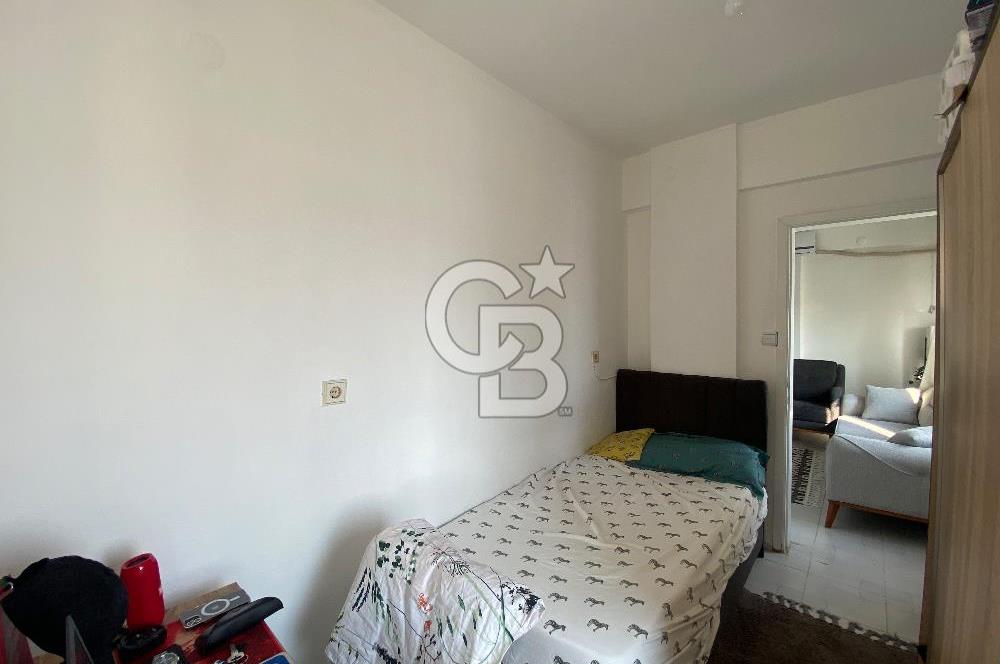 Altınoluk’ta Deniz Manzaralı Yenilemiş Satılık 2+1 Daire