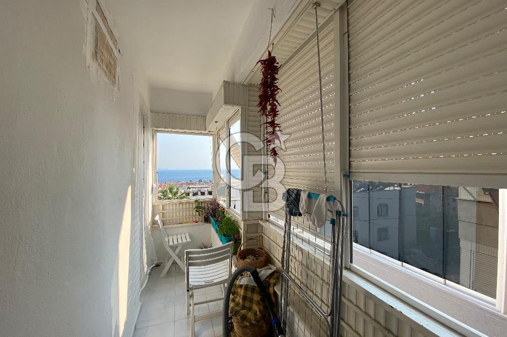 Altınoluk’ta Deniz Manzaralı Yenilemiş Satılık 2+1 Daire