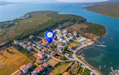 URLA ÖZBEK SATILIK 1300 m² ARSA İÇİNDE İKİ MÜSTAKİL EV