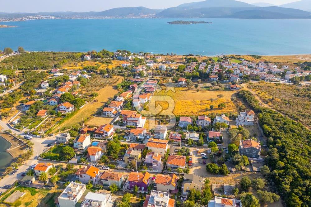 URLA ÖZBEK SATILIK 1300 m² ARSA İÇİNDE İKİ MÜSTAKİL EV