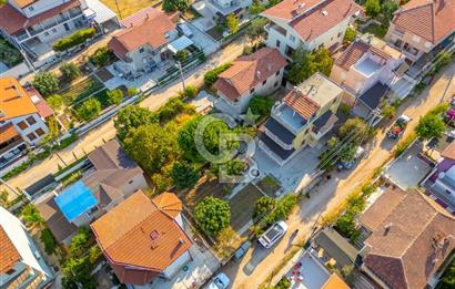 URLA ÖZBEK SATILIK 1300 m² ARSA İÇİNDE İKİ MÜSTAKİL EV