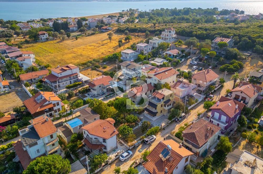 URLA ÖZBEK SATILIK 1300 m² ARSA İÇİNDE İKİ MÜSTAKİL EV