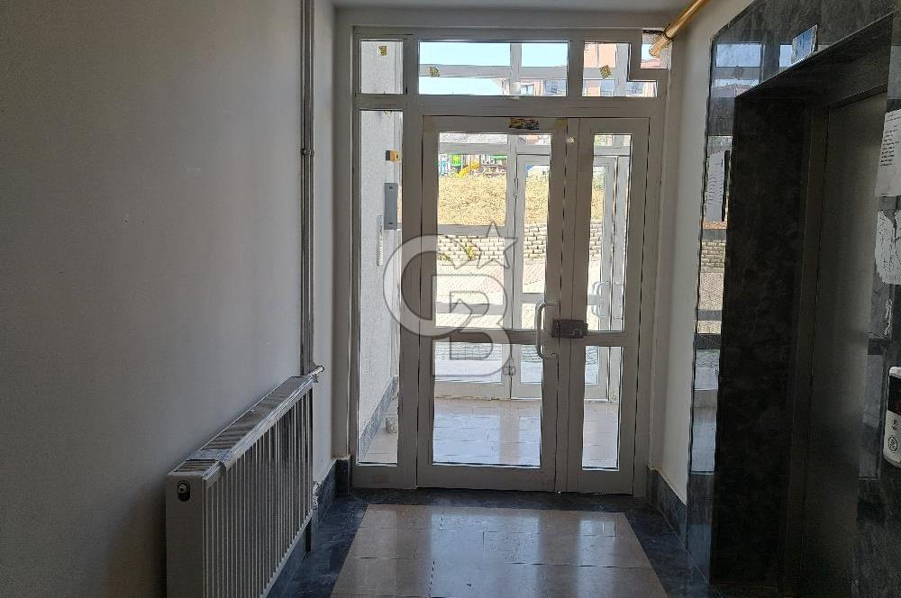 BURSA ORHANGAZİ GÖL VE DOĞA MANZARALI 2+1 KİRALIK DAİRE