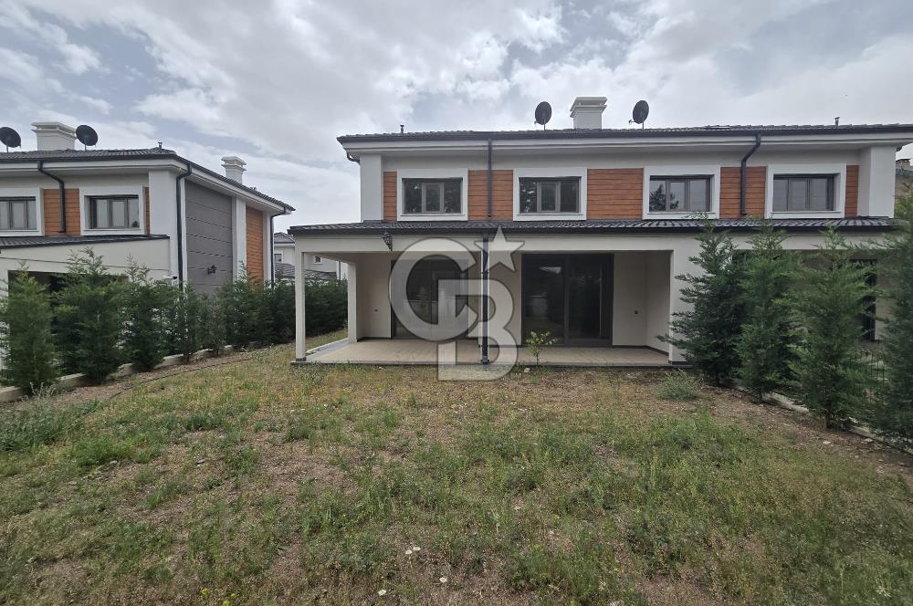 COLDWELL BANKER'DAN MERAMDA SATILIK 4+1 VİLLA