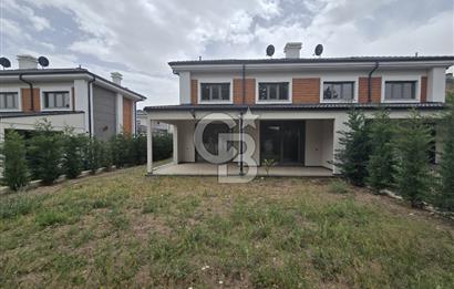 COLDWELL BANKER'DAN MERAMDA SATILIK 4+1 VİLLA