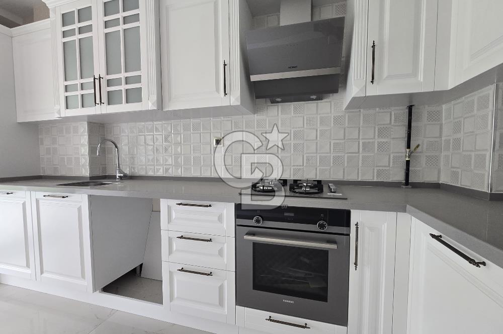 COLDWELL BANKER'DAN MERAMDA SATILIK 4+1 VİLLA