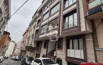 Kağıthane Kiralık Daire Merkezi Konumda 2+1 Keyifli Bahçe Katı