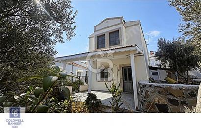 Cb FARK'tan Cunda Merkezde Bahçeli Taş Villa