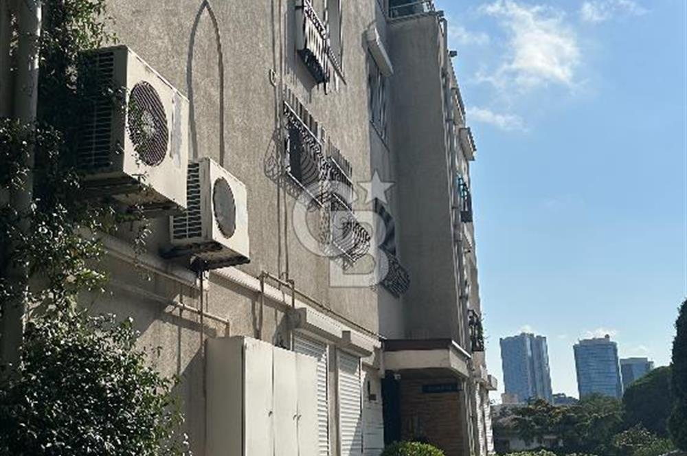 Etiler Çamlık deniz manzaralı 3+1 satılık daire