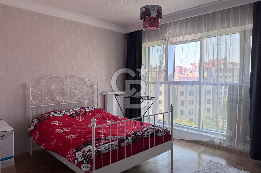 Metroya Yakın, Göksuya Komşu! Safirde 1+1 Satılık Daire
