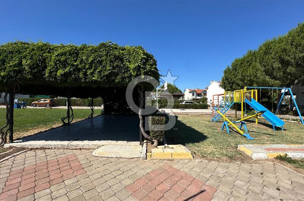 CB FARK'tan Acil Satılık Denize 100 Metre Site İçi Havuzlu Villa