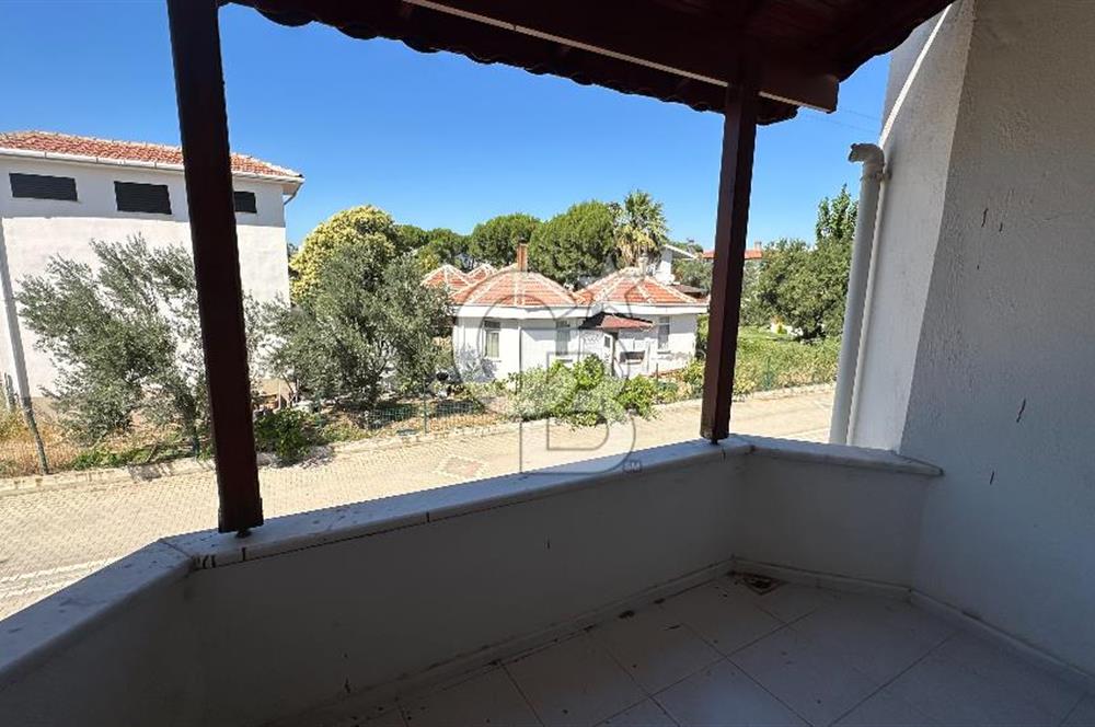 CB FARK'tan Acil Satılık Denize 100 Metre Site İçi Havuzlu Villa