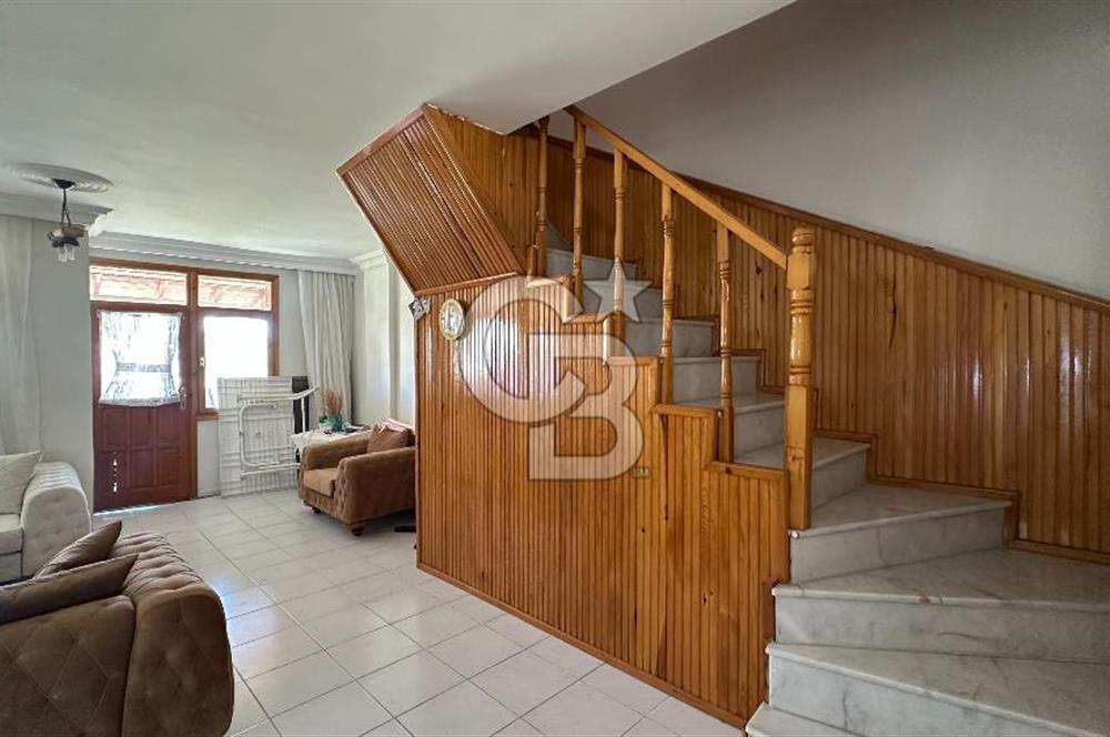 CB FARK'tan Acil Satılık Denize 100 Metre Site İçi Havuzlu Villa