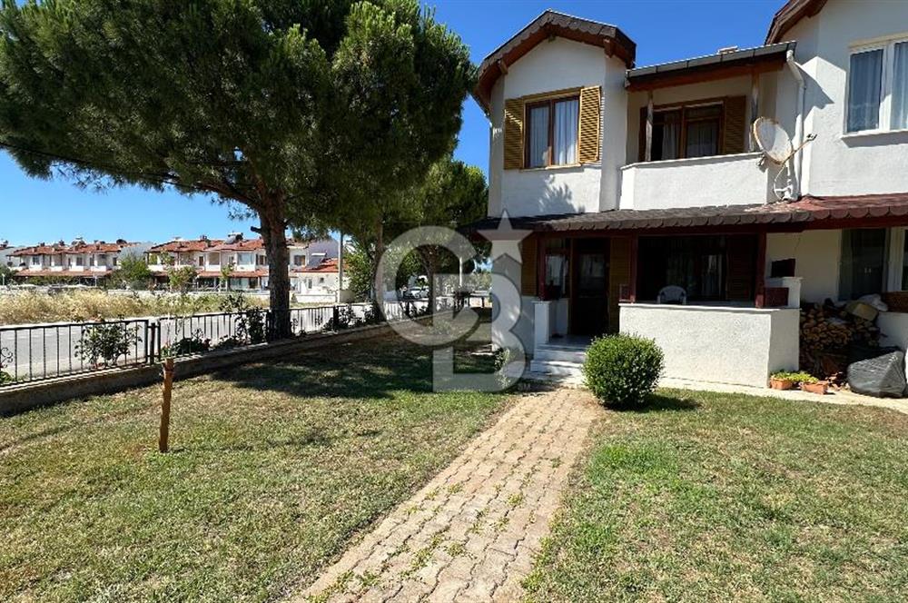 CB FARK'tan Acil Satılık Denize 100 Metre Site İçi Havuzlu Villa