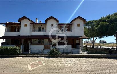 CB FARK'tan Acil Satılık Denize 100 Metre Site İçi Havuzlu Villa