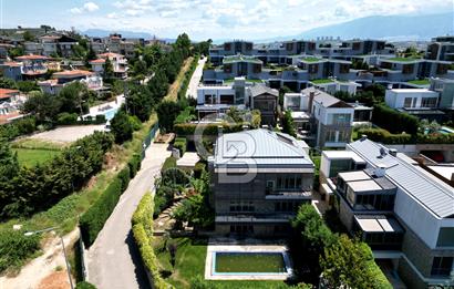 BURSA MUDANYA BADEMLİ, OLEA43 SİTESİNDE SATILIK VİLLA