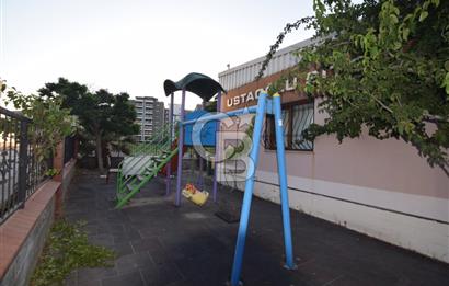 Çiğli Ataşehir Site içerisinde Satılık geniş 3+1 Daire