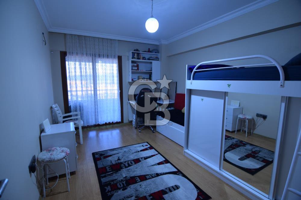 Çiğli Ataşehir Site içerisinde Satılık geniş 3+1 Daire