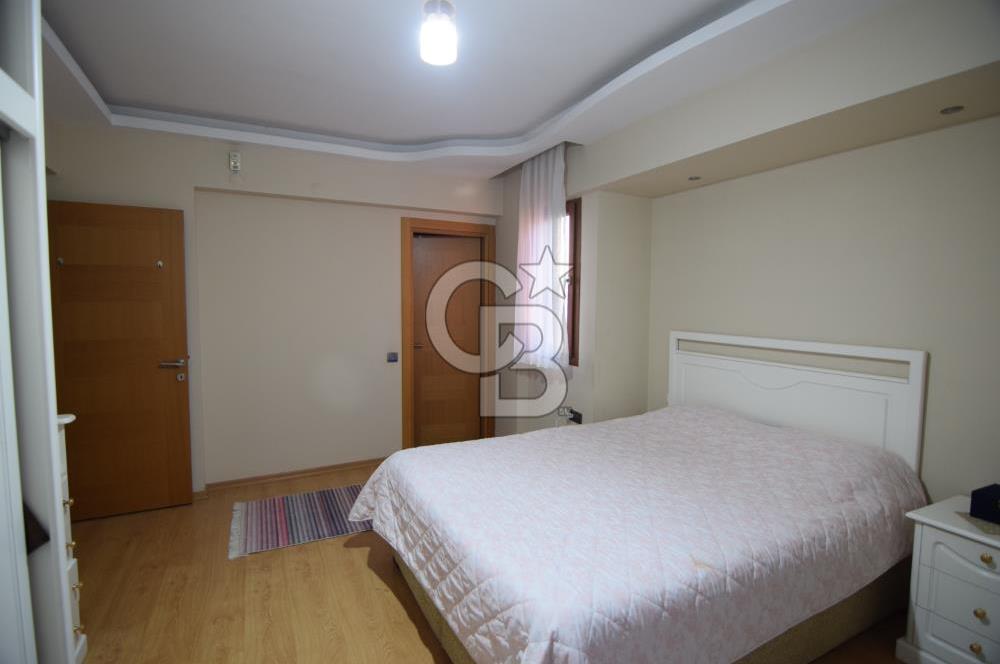 Çiğli Ataşehir Site içerisinde Satılık geniş 3+1 Daire