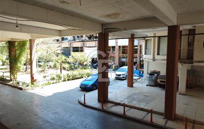 Karabağlar Selgeçen Modeka İş Merkezinde Kiralık Dükkan