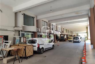 Karabağlar Selgeçen Modeka İş Merkezinde Kiralık Dükkan
