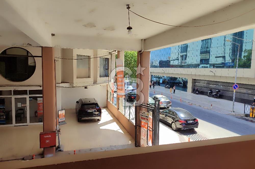 Karabağlar Selgeçen Modeka İş Merkezinde Kiralık Dükkan