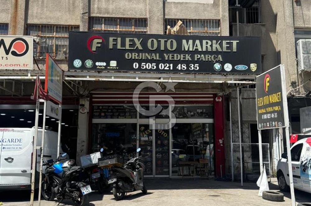 Karabağlar Sanayi de İşlek cadde üzeri Ruhsatlı Satılık Dükkan