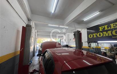 Karabağlar Sanayi de İşlek cadde üzeri Ruhsatlı Satılık Dükkan