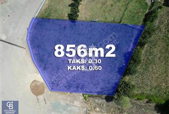 CB ENVOY'dan Yeniköy'de Köşe Parsel 856m2 İmarlı Arsa