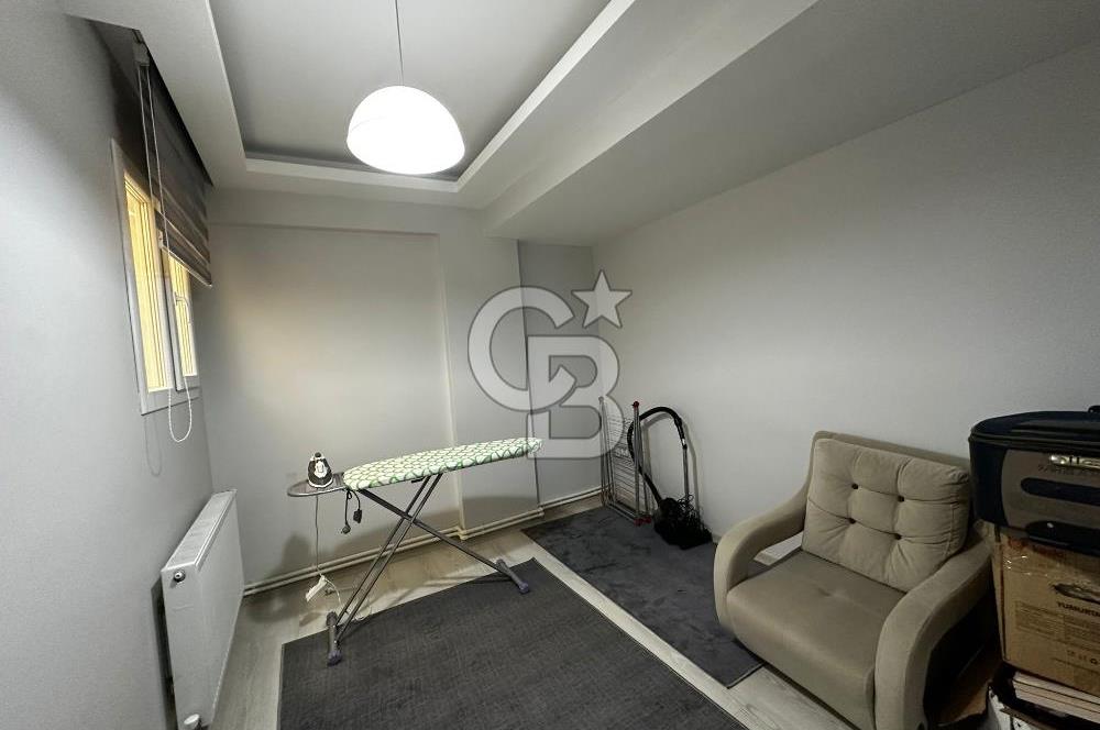 İzmir Urla'da Denize Yürüme Mesafesinde 3+1 Geniş Daire Satılık