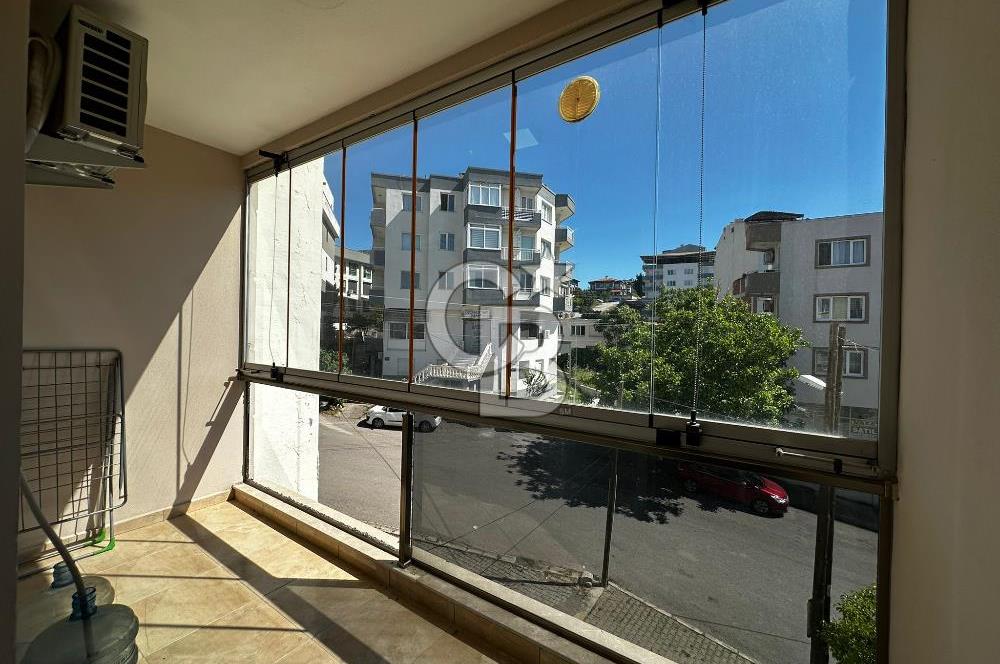 İzmir Urla'da Denize Yürüme Mesafesinde 3+1 Geniş Daire Satılık