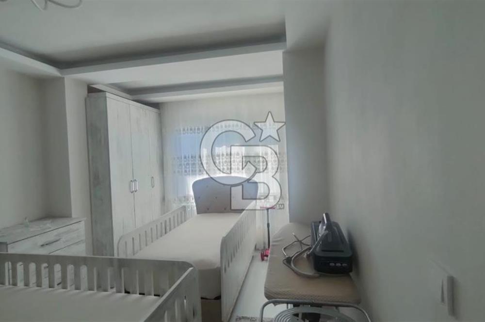 BORNOVA ALTINDAG da 3 KATLI SATILIK BINA