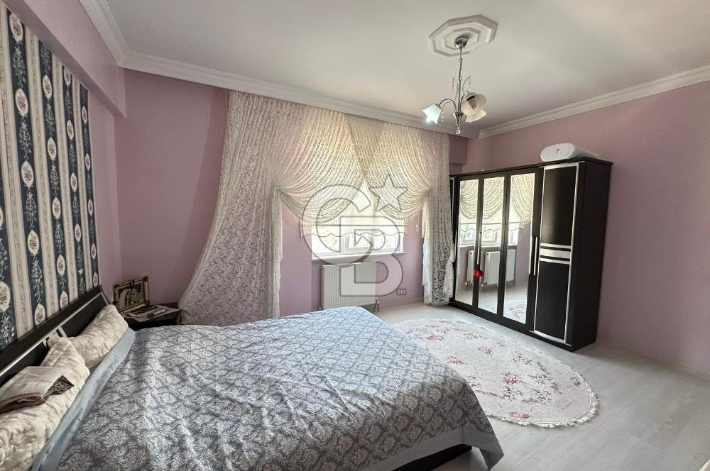 MERKEZİ KONUMDA GENİŞ FIRSAT 4+1 SATILIK DAİRE