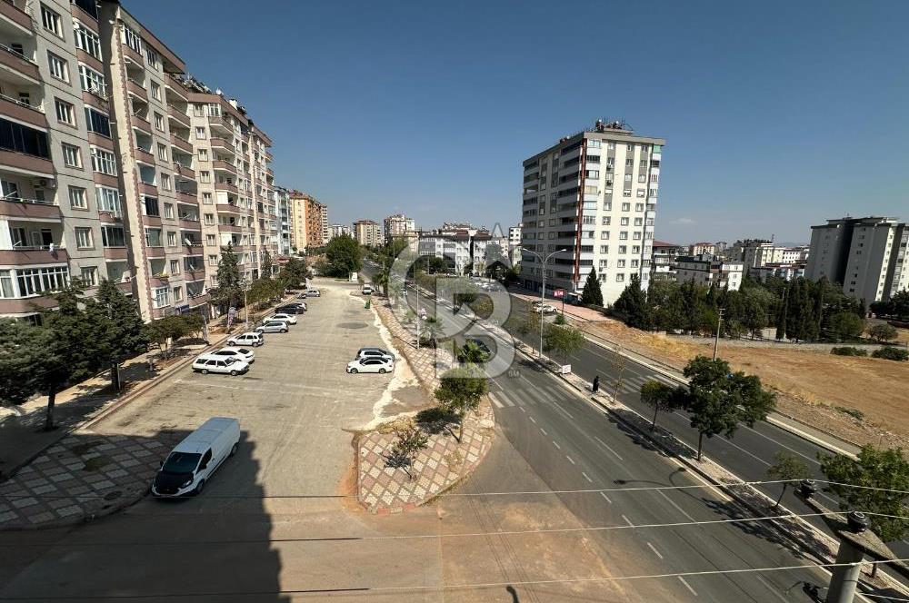 MERKEZİ KONUMDA GENİŞ FIRSAT 4+1 SATILIK DAİRE