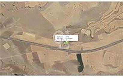 TALAS ÇEVLİK'TE MALATYA YOLU ÜZERİ 3,200 M² TARLA