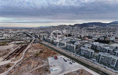Çiğli Ataşehir Modern 1 Havuz Cepheli Satılık 2+1 Daire