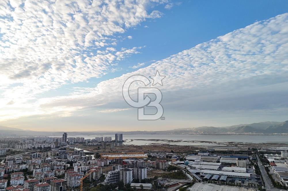 Çiğli Ataşehir Modern 1 Havuz Cepheli Satılık 2+1 Daire