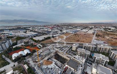 Çiğli Ataşehir Modern 1 Havuz Cepheli Satılık 2+1 Daire