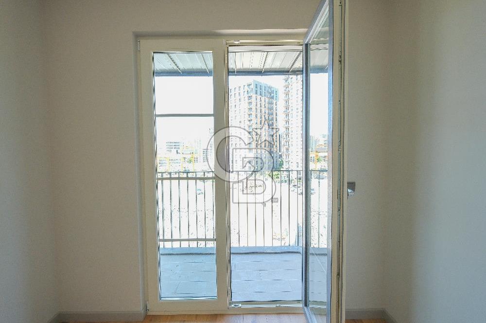 Ümraniye Sinpaş Finans Şehir Park Yaşam Kiralık 3+1 Teraslı