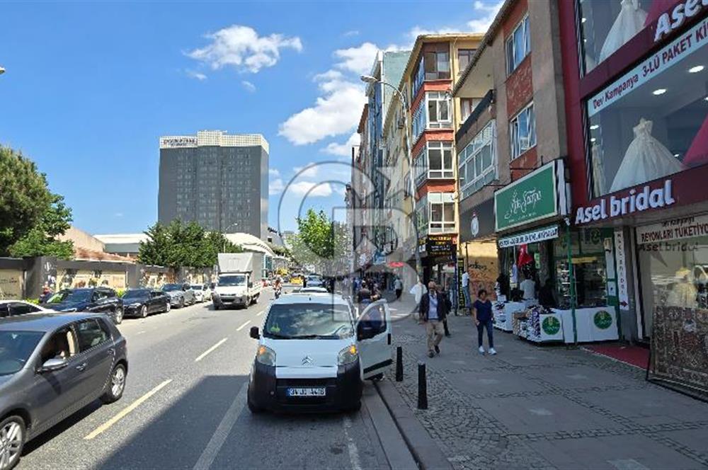ÜMRANİYE ALEMDAĞ CADDE ÜSTÜ DEVREN KİRALIK 230 M2 MAĞAZA