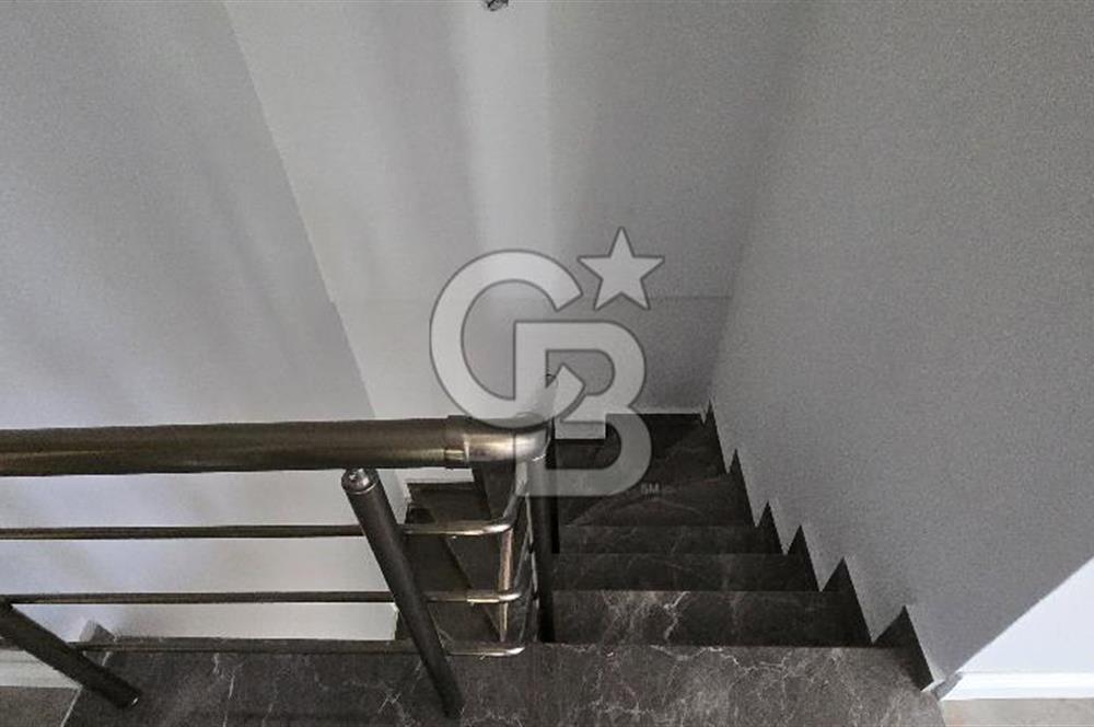SANCAKTEPE OSMANGAZİ MH SATILIK 5+1 BAHÇE DUBLEKS BÜYÜK BAHÇELİ