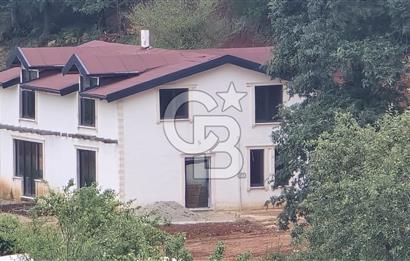 KÖRFEZ ELMACIK KÖYÜ SATILIK 1270 M2 ARSA İÇİNDE 2 KATLI 6+2 EV