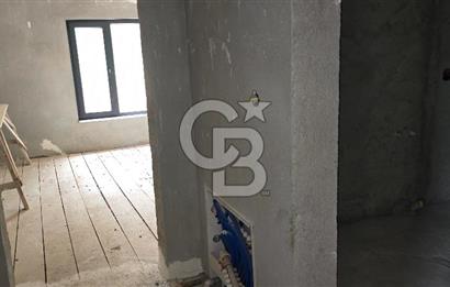 KÖRFEZ ELMACIK KÖYÜ SATILIK 1270 M2 ARSA İÇİNDE 2 KATLI 6+2 EV