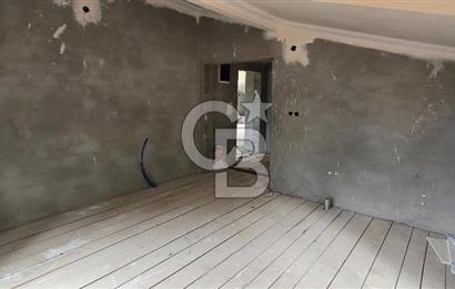 KÖRFEZ ELMACIK KÖYÜ SATILIK 1270 M2 ARSA İÇİNDE 2 KATLI 6+2 EV