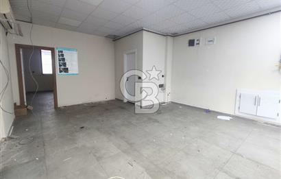 COLDWELL BANKER'DAN YOLA CEPHE MERKEZİ KONUMDA KİRALIK DÜKKAN