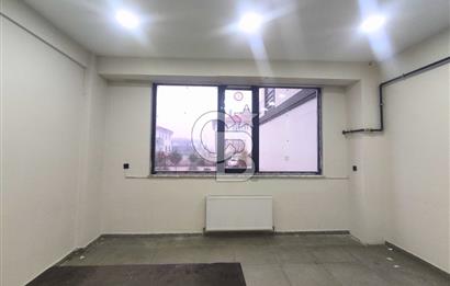 COLDWELL BANKER'DAN YOLA CEPHE MERKEZİ KONUMDA KİRALIK DÜKKAN