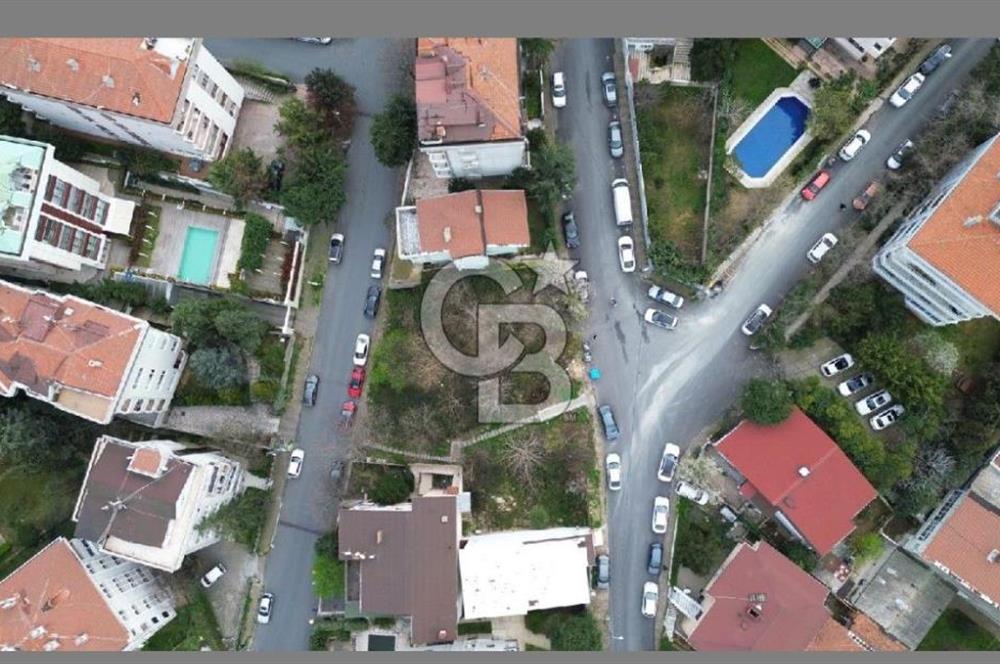 SARIYER TARABYA'DA SATILIK DENİZ MANZARALI İMARLI ARSA